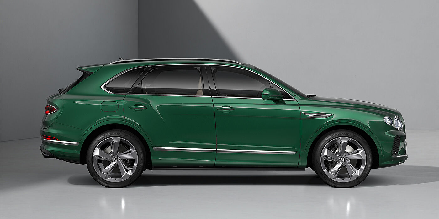 Bentley Düsseldorf Bentley Bentayga SUV in Verdant paint and 22" Five Spoke Directional Polished wheels - profile