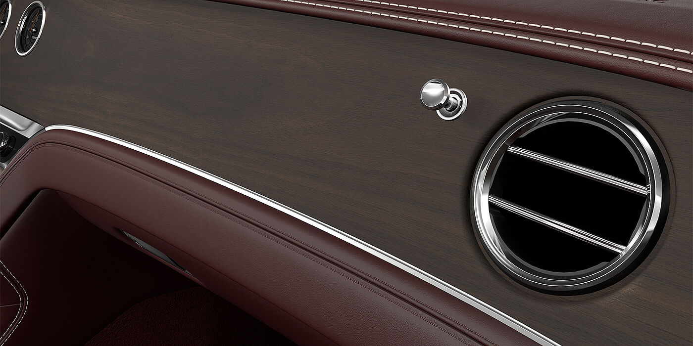 Bentley Düsseldorf Bentley Continental GT coupe veneer detail in Open Pore Crown Cut Walnut