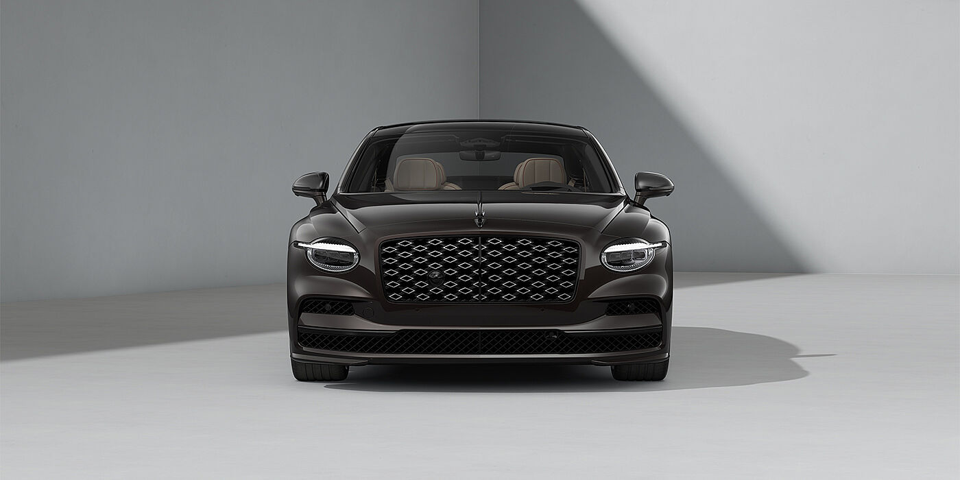 Bentley Düsseldorf New Bentley Flying Spur Mulliner sedan in Havana brown paint full front with 22" Mulliner Black Painted & Polished wheels