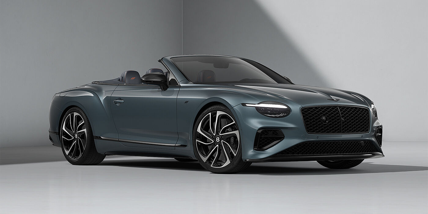 Bentley Düsseldorf Bentley Continental GTC S convertible in Thunder blue paint front 3/4