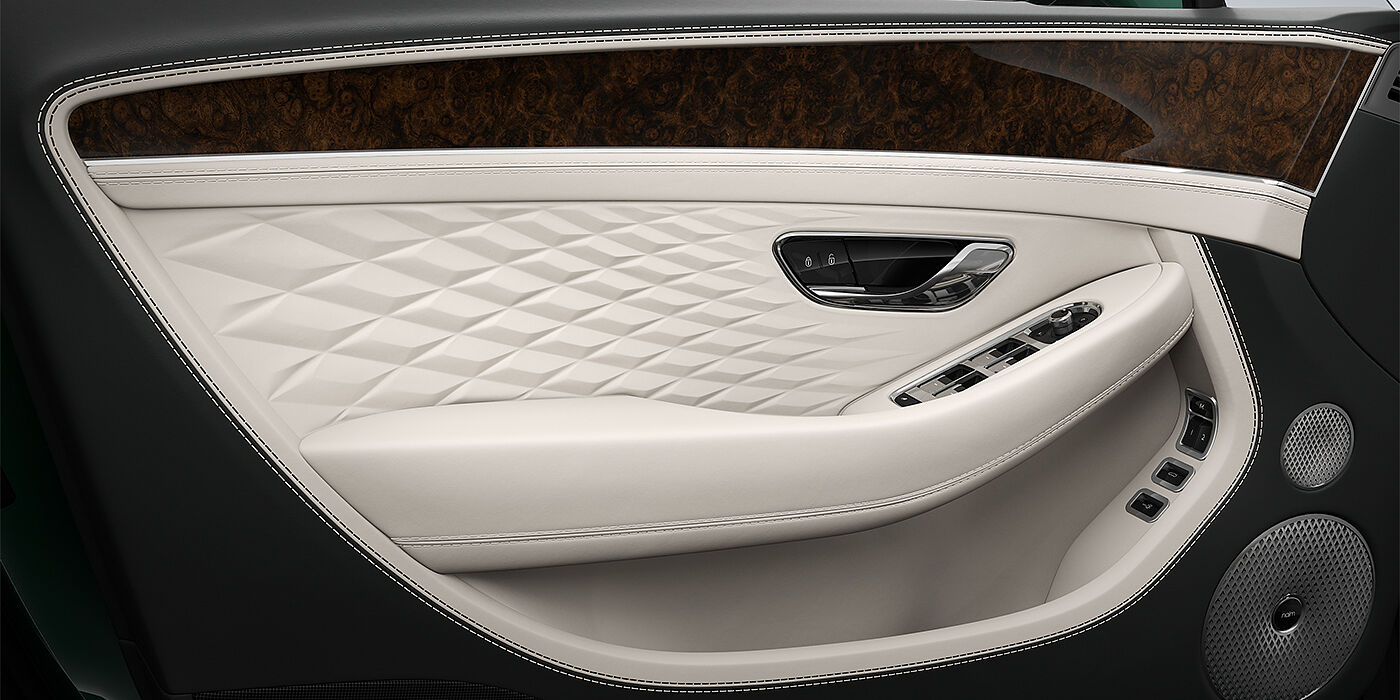 Bentley Düsseldorf Bentley Continental GT Azure door detail in Linen and Cumbrian Green hides