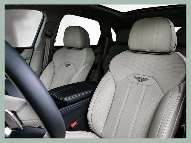 12:Bentley Bentayga Azure V8, SUV, Onyx, Bentley Düsseldorf