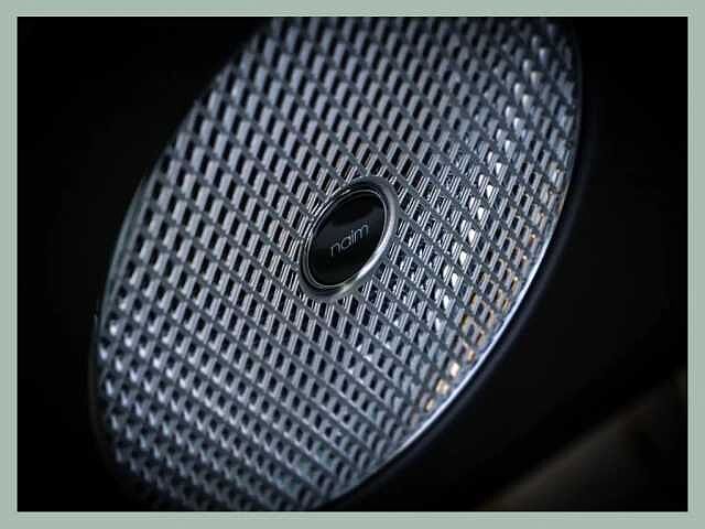 23:Bentley Bentayga S V8, SUV, Opalite, Bentley Düsseldorf