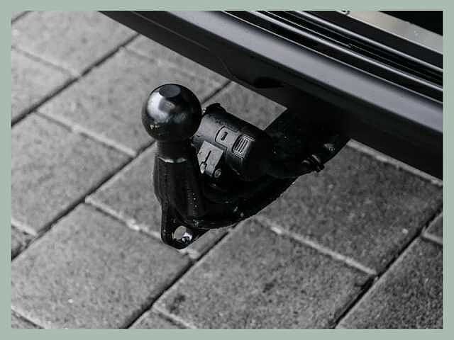 9:Bentley Bentayga Azure V8, SUV, Onyx, Bentley Düsseldorf