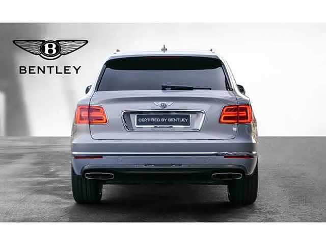 7:Bentley Bentayga First Edition W12, SUV, Extreme Silver, Bentley Düsseldorf
