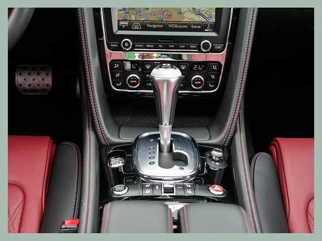 22:Bentley Continental GT Speed Convertible W12, Cabrio, Rubino Red, Bentley Düsseldorf