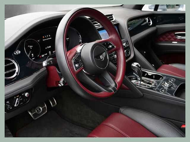 9:Bentley Bentayga First Edition V8, SUV, Hallmark, Bentley Düsseldorf