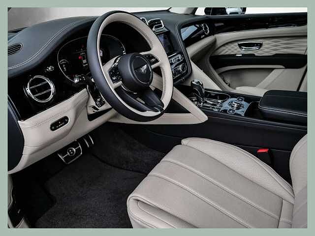 10:Bentley Bentayga Azure V8, SUV, Onyx, Bentley Düsseldorf