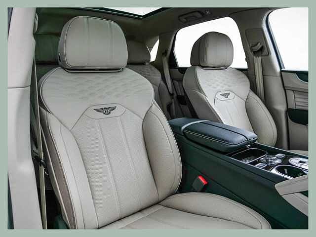 14:Bentley Bentayga Azure V8, SUV, Onyx, Bentley Düsseldorf