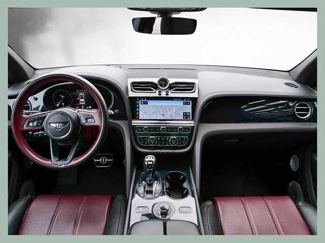 3:Bentley Bentayga First Edition V8, SUV, Hallmark, Bentley Düsseldorf