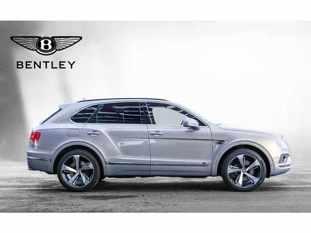 4:Bentley Bentayga First Edition W12, SUV, Extreme Silver, Bentley Düsseldorf